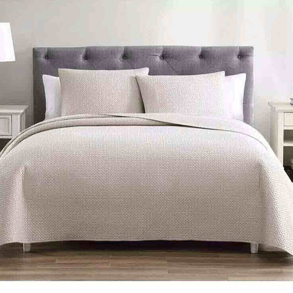 The Nesting Company Quilt Coverlet & Sham Set